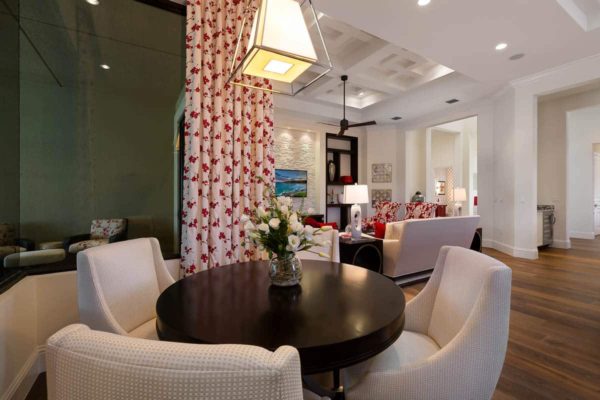 Informal-Dining